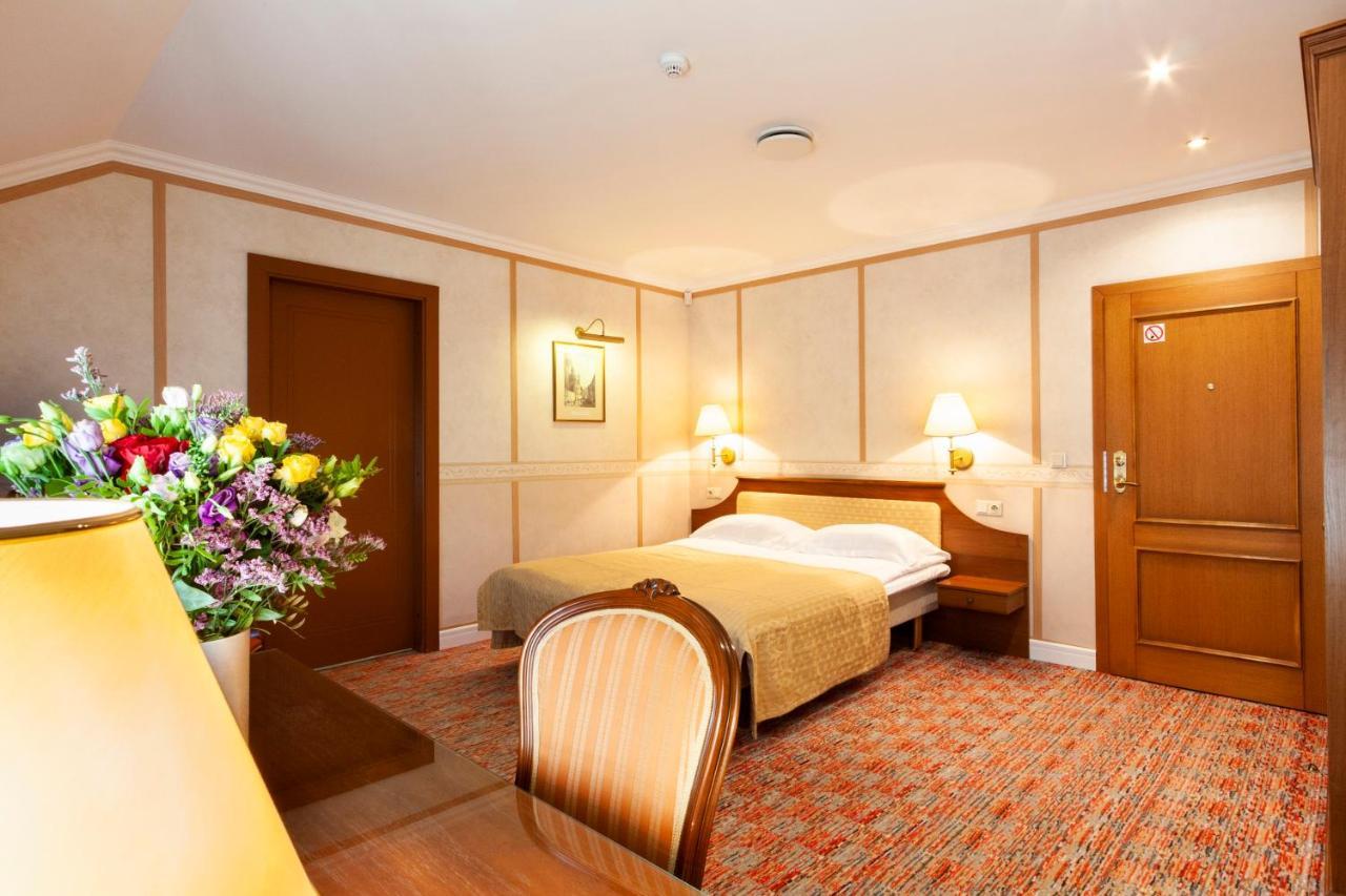 Story Inn Self Check-In Hotel Vilnius Exterior photo